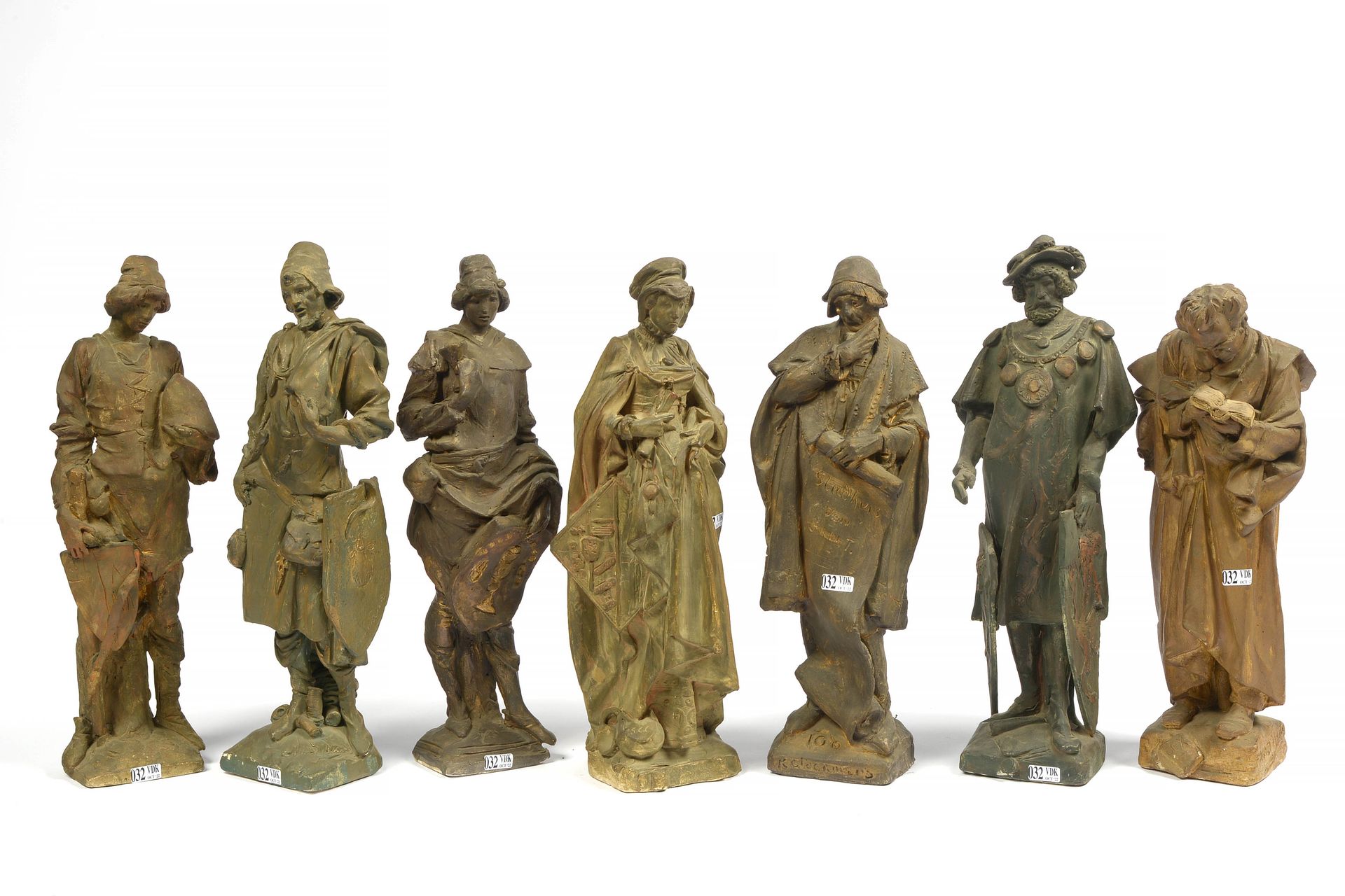 DILLENS Julien (1849 - 1904) Suite de sept statues en plâtre patiné représentant&hellip;