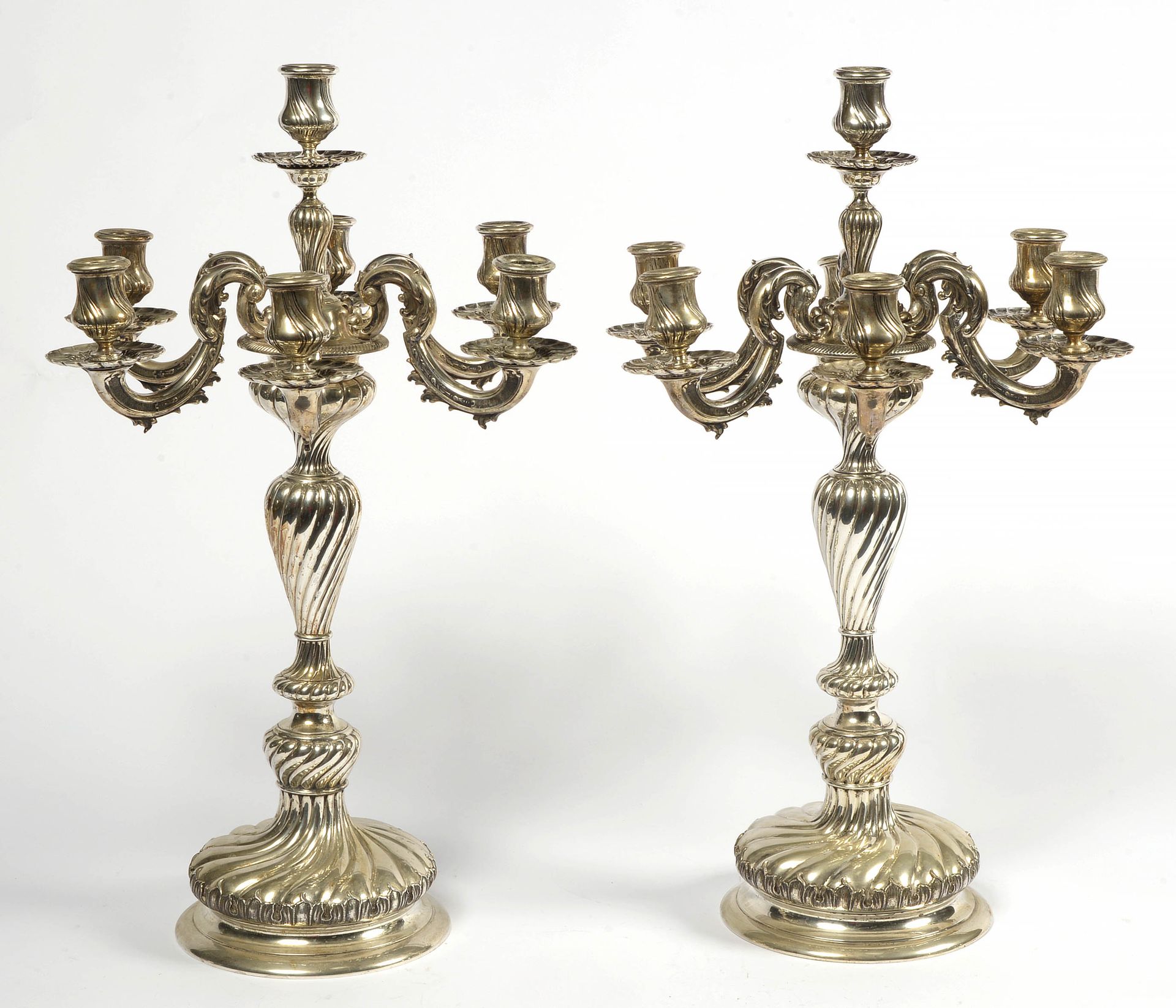 Null Pair of large candelabras with twisted ribs in silver 800/1000th with Austr&hellip;
