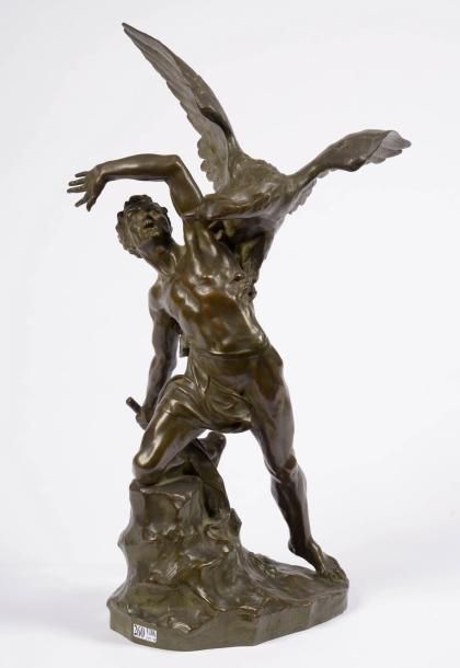 ROMBAUX Egide (1863 - 1942) "Prométhée" en bronze à patine verte. Signé sur le s&hellip;