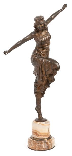 Paul PHILIPPE (1870-1930) 
Danseuse Russe, circa 1925.
Sculpture en bronze à pat&hellip;