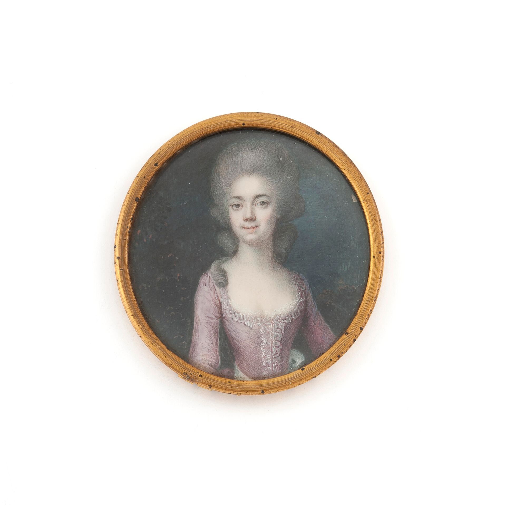 Ecole Francaise vers 1780 
弗朗索瓦-杜蒙(1751年-巴黎，1832年)的周边环境。




一位身穿粉色丝绸裙，饰以蕾丝的年轻女子&hellip;