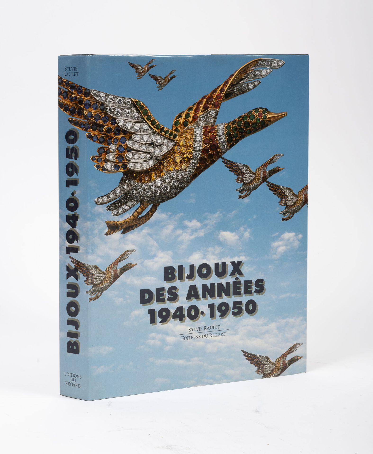 RAULET, Sylvie Bijoux des années 1940-1950.

Editions du Regard, Paris, 1987.

1&hellip;