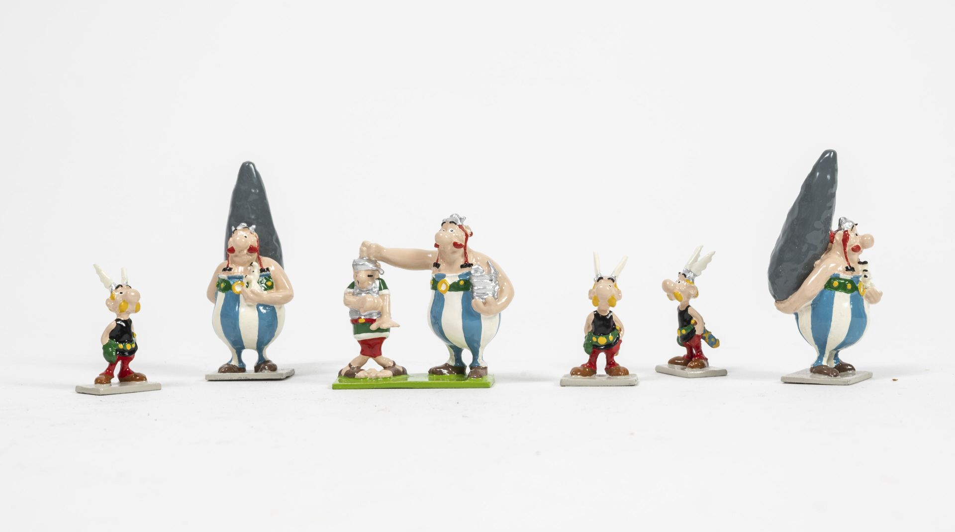 UDERZO PIXI, Paris.

Mini & Village Asterix collection.

Asterix, 1995 (x3).

Re&hellip;