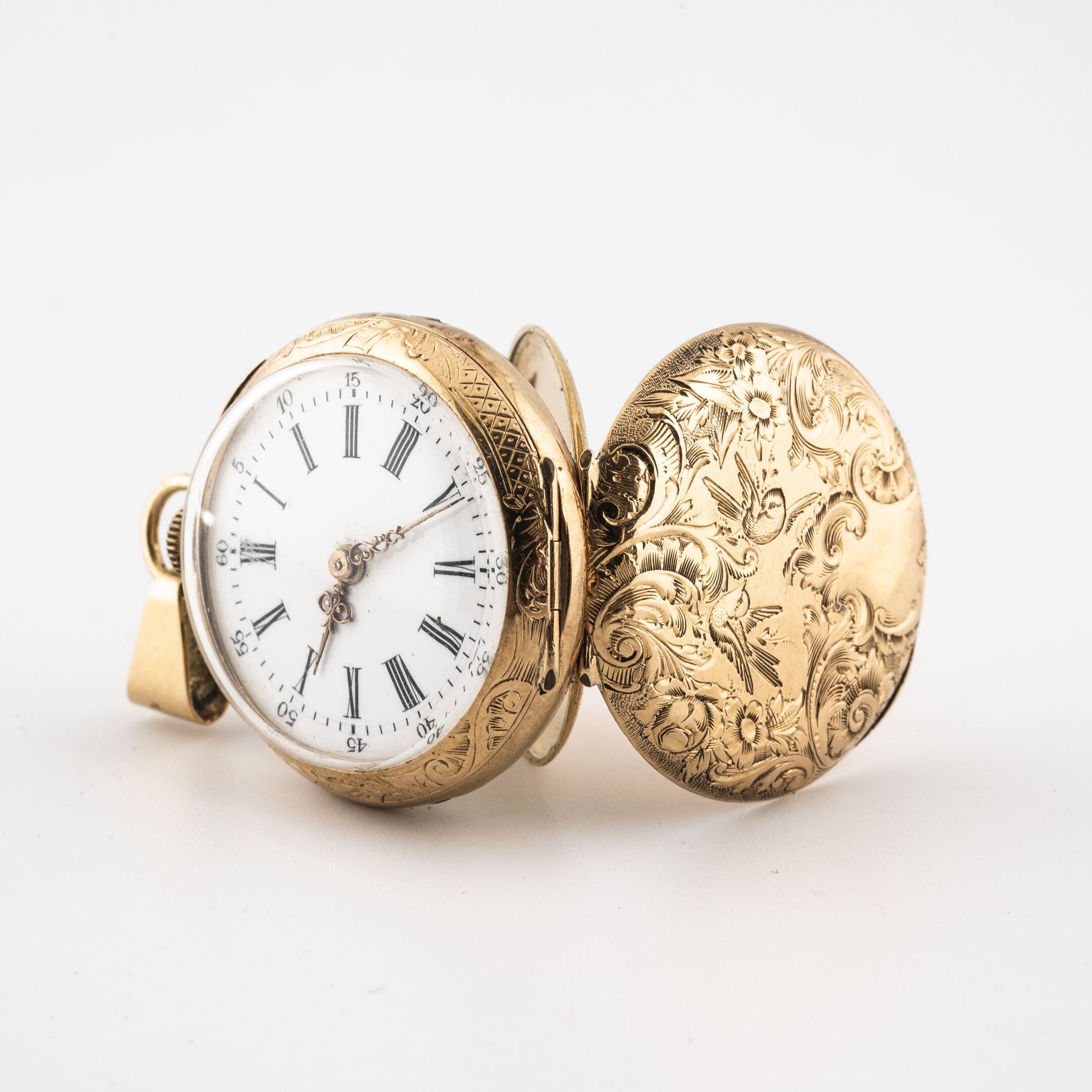 Null Reloj de cuello de oro amarillo (750) 

Contraportada con decoración de fol&hellip;