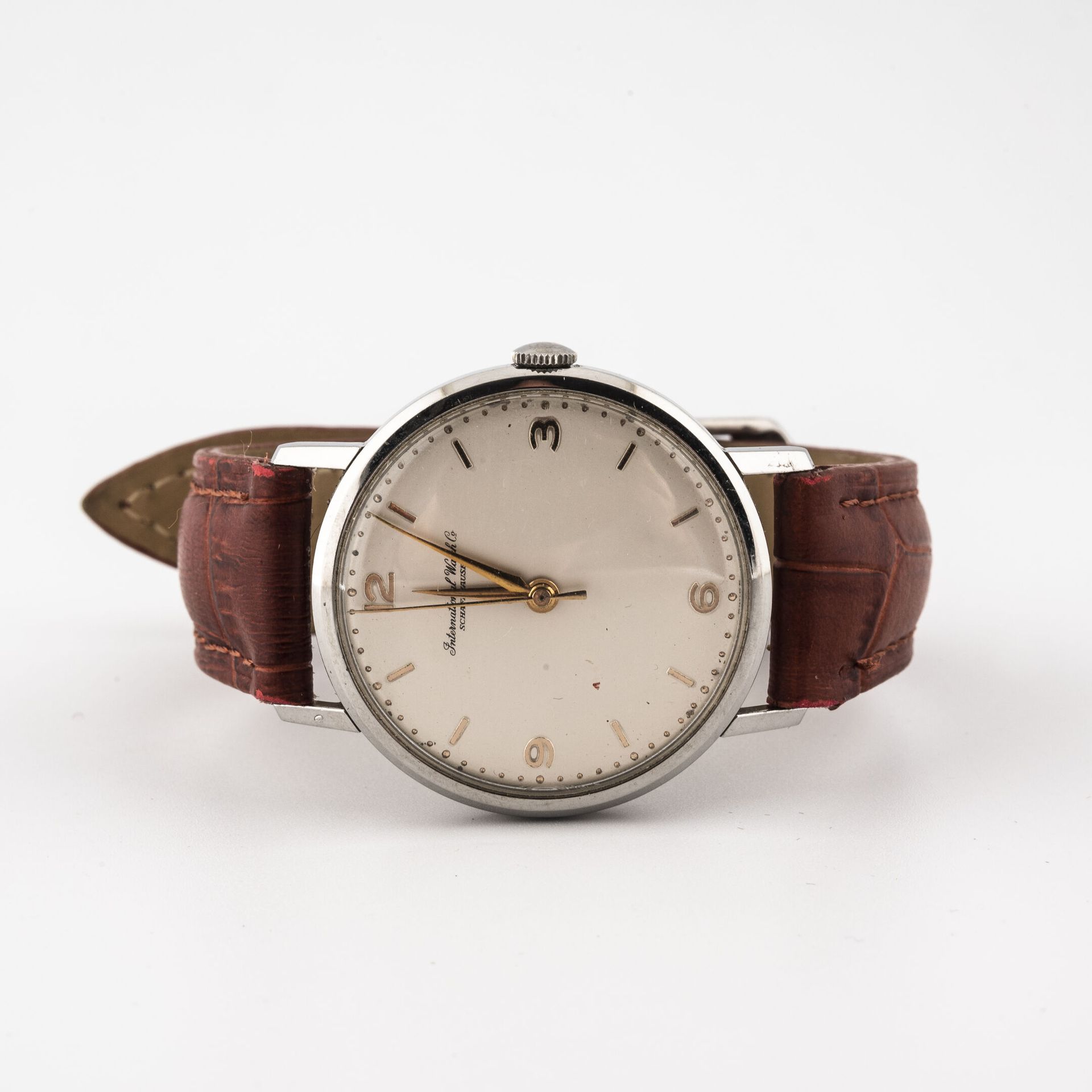 INTERNATIONAL WATCH & CO Men's wrist watch. 

Round steel case. 

Dial with sati&hellip;