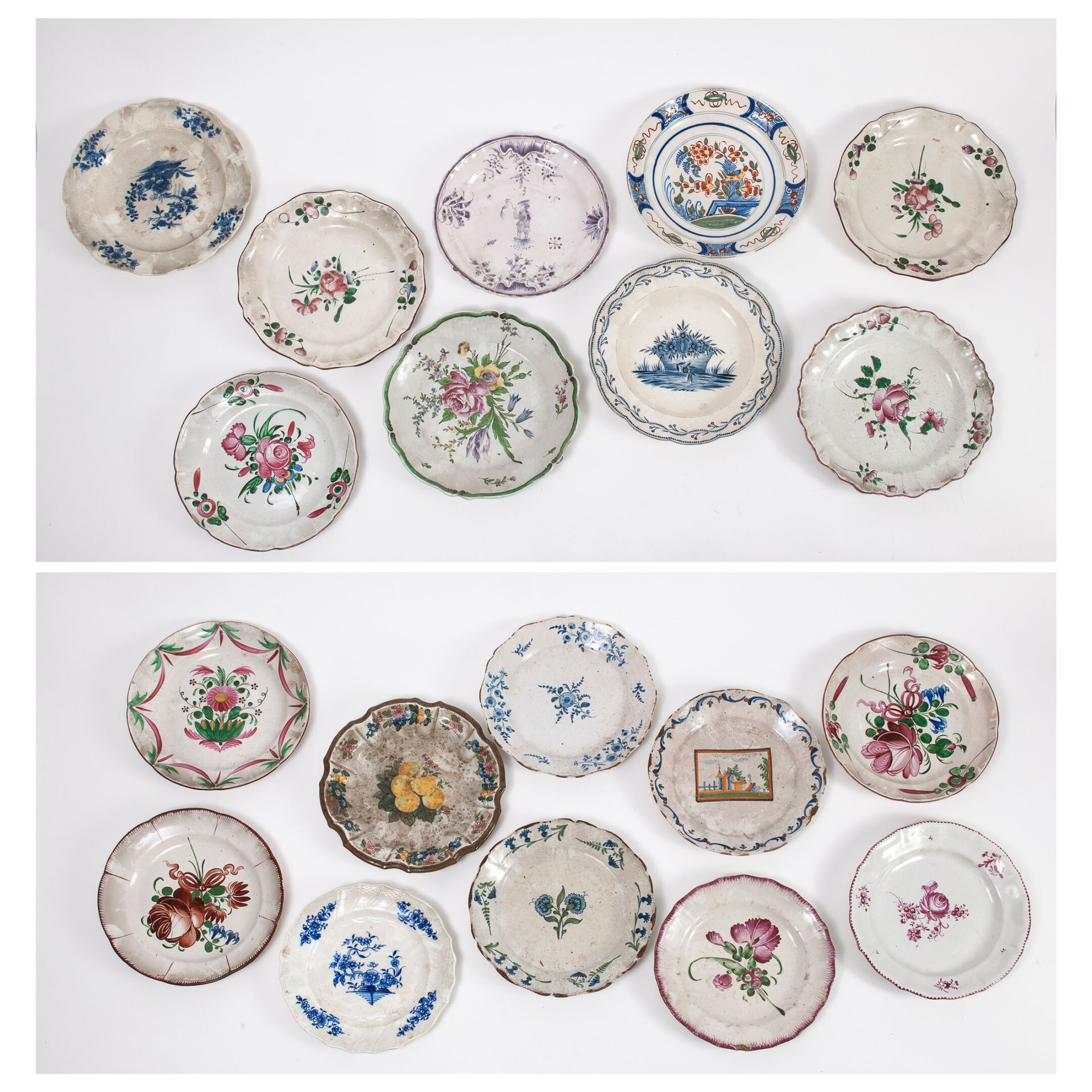 FRANCE, DELFT, TOURNAI, XIXème et XXème siècles Juego de platos de loza o porcel&hellip;
