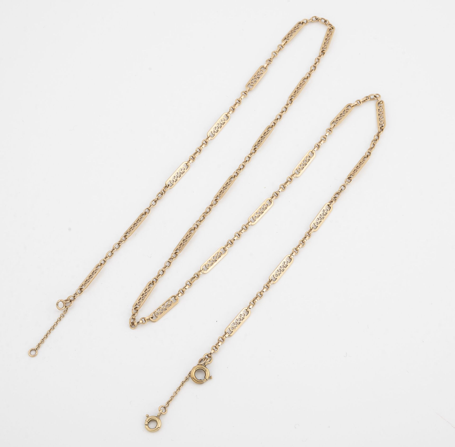 Null 黄金（750）花式网眼项链。

弹簧环扣。

重量：10.1克。- 长度：55厘米。