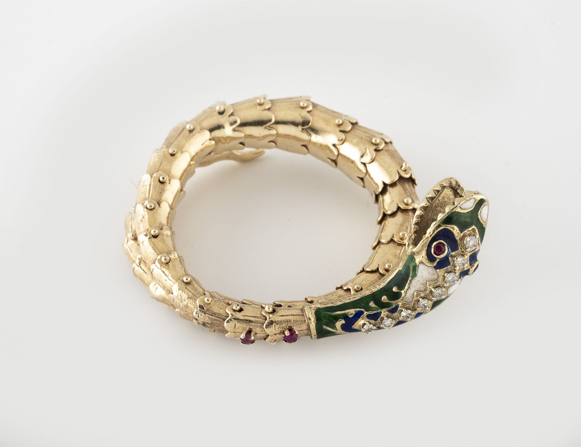 FRANCE, seconde moitié du XIXème siècle Bracelet articulé en or jaune (750) figu&hellip;