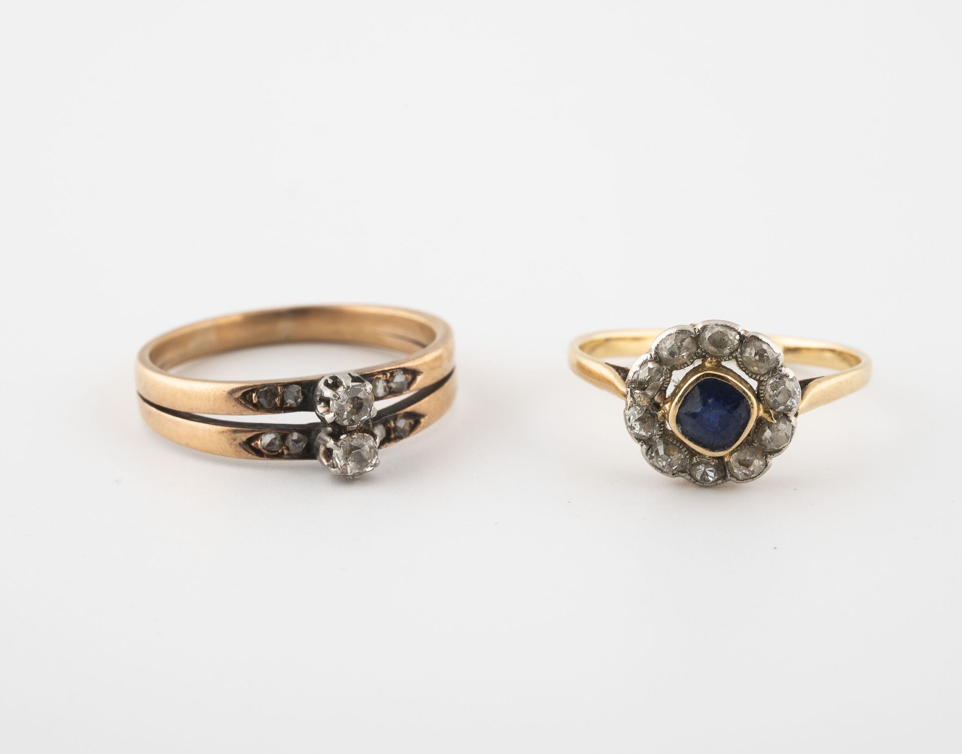 Null Yellow gold (750) and silver (min.800) ring set with small old-cut and rose&hellip;