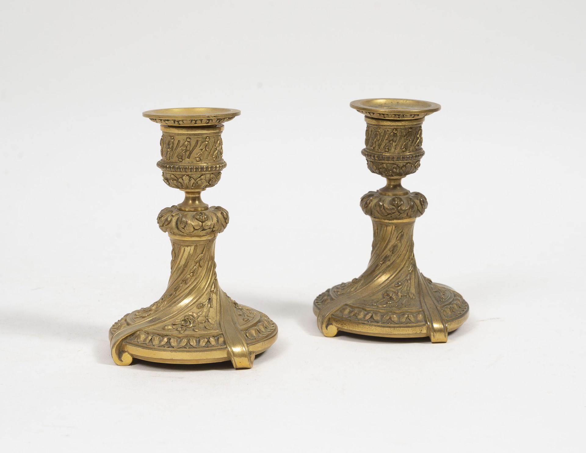 DELARUE Pair of small Louis XVI style dressing table torches, in gilt bronze dec&hellip;