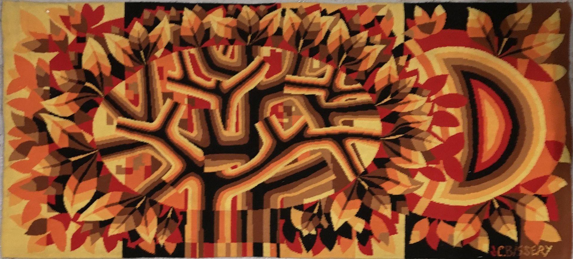 Jean-Claude BISSERY (XXème) 无题。

多色羊毛挂毯上装饰着一棵树和一个发光的新月。

右下方有签名。

82 x 179厘米。