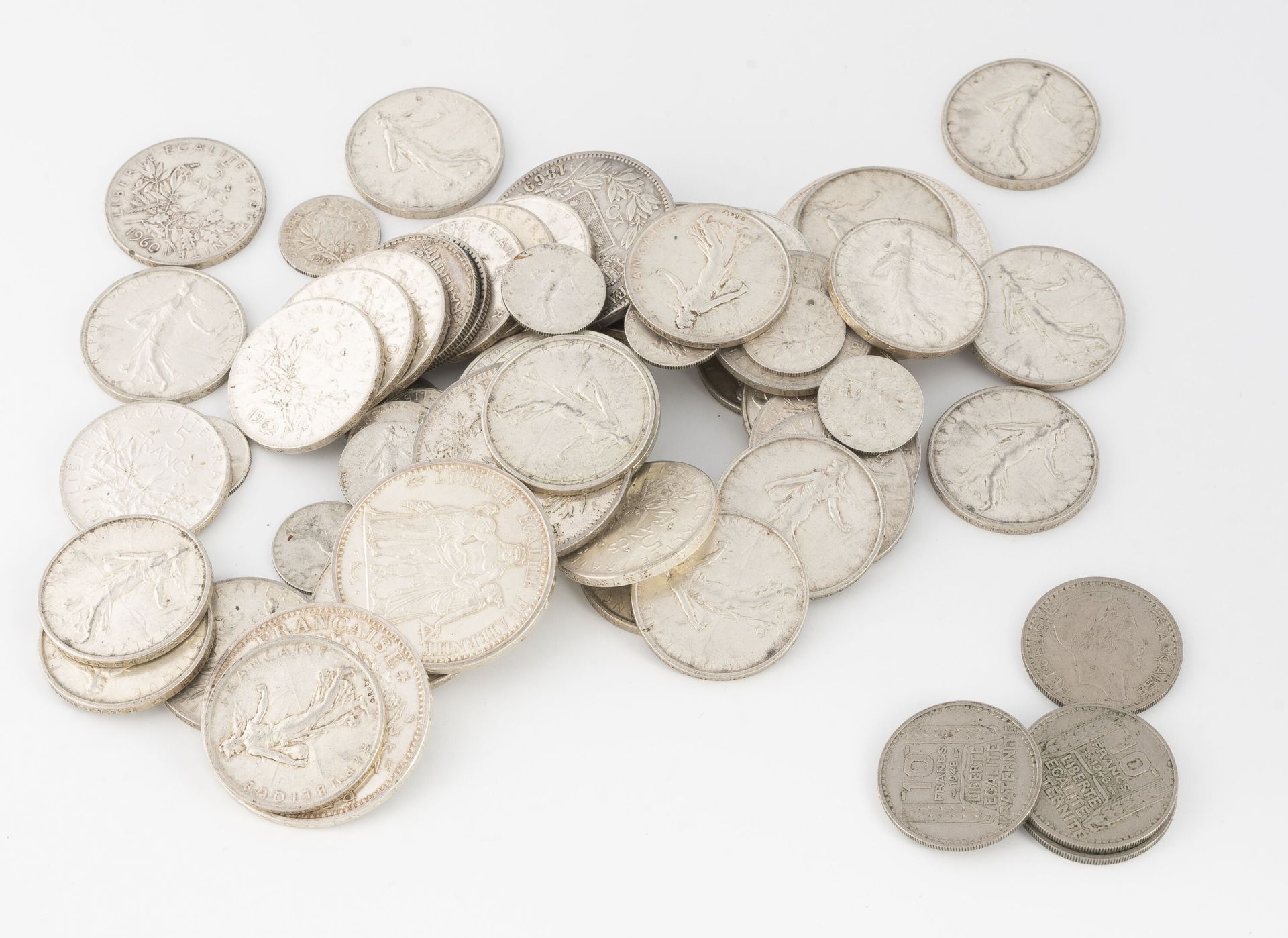 FRANCE, BELGIQUE, ALLEMAGNE 一批法国银币，包括50法郎、10法郎、5法郎、50生丁、德国10马克和5马克以及比利时5法郎。 
总重量&hellip;