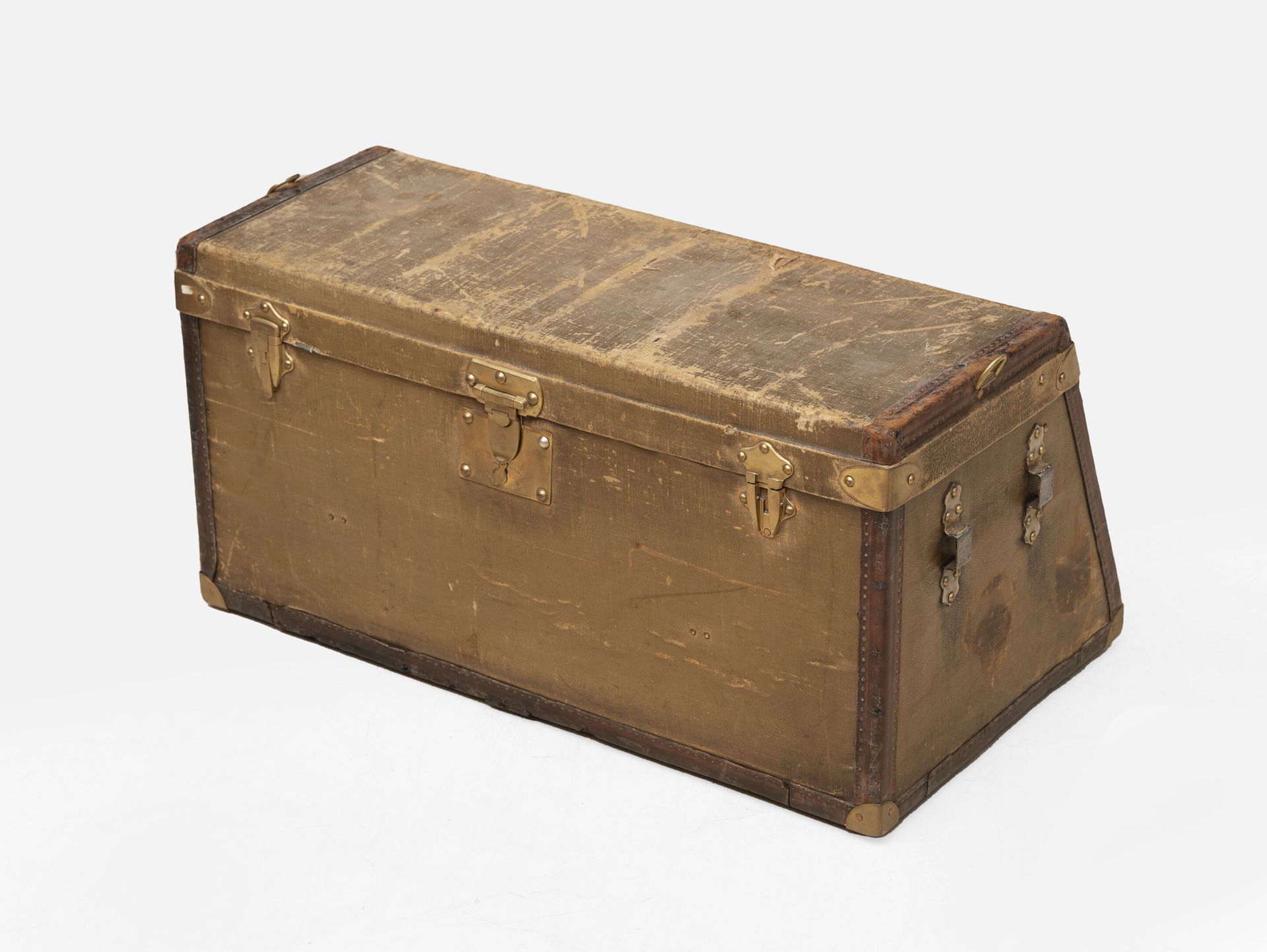 MOYNAT Koffer aus Holz mit beigem Leinenüberzug und braunem Nietleder als Verstä&hellip;