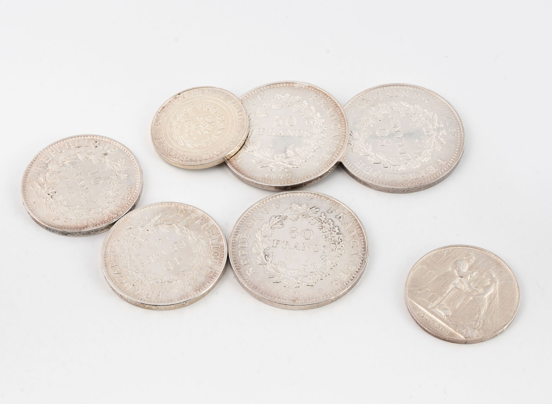 FRANCE Lot de 6 pièces en argent et une médaille comprenant : 
-3 pièces de 50 f&hellip;
