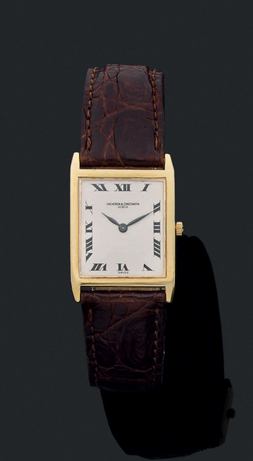 VACHERON & CONSTANTIN Armbanduhr für Herren.
Rechteckiges Gehäuse aus Gelbgold (&hellip;