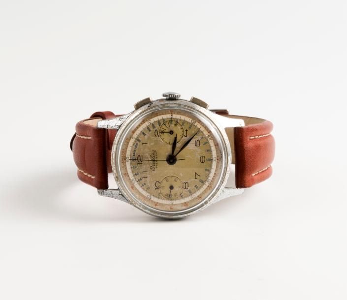 BREITLING, Premier Chronographe 

Montre bracelet d'homme.

Boîtier en métal chr&hellip;