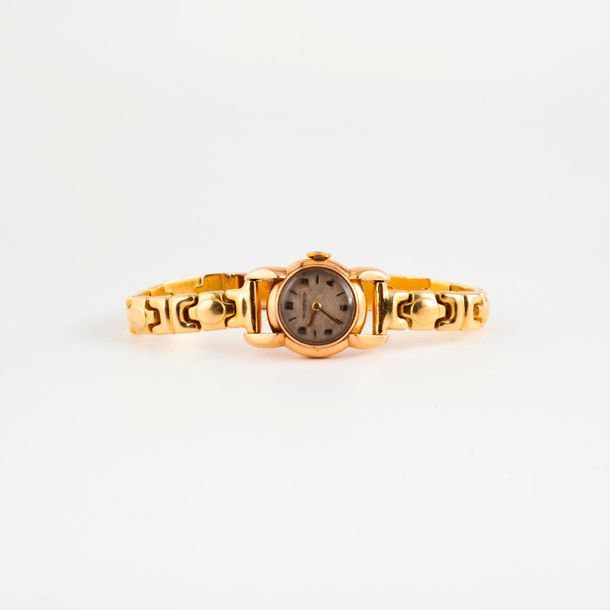 JAEGER LECOULTRE 

Montre bracelet de dame en or jaune (750) 

Boîtier rond, cad&hellip;