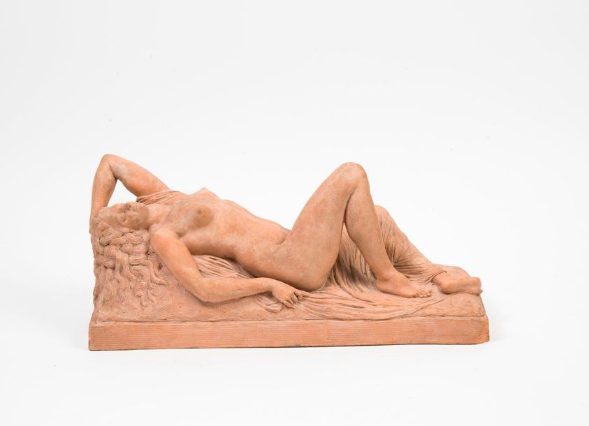 JOE DESCOMPS (1869-1950) 

Naked lying down. 

Terracotta test. 

Signed. 

17.5&hellip;
