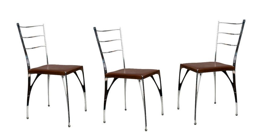 Erwan BOULLOUD (1973) 

Organic, circa 2015. 

Suite de quatre chaises en alumin&hellip;