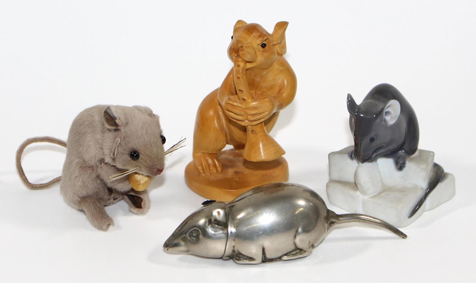 Ratten Collection de 19 rats. Divers matériaux dont des rats en porcelaine de Me&hellip;