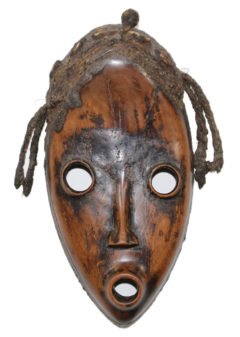 Maske Dan Liberia Ovoid mask with brown shiny patina. Circular eyes and mouth. H&hellip;