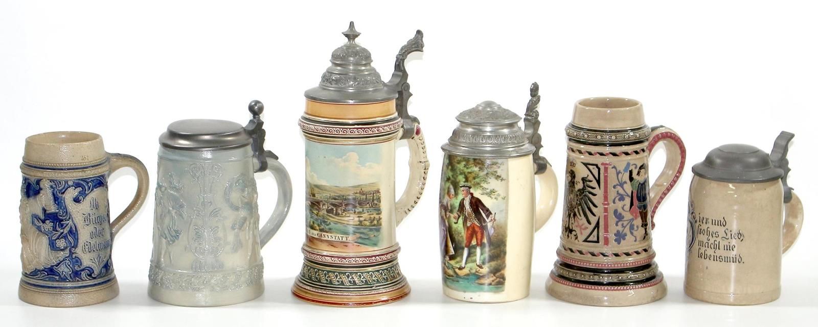 Bierkrüge. Collection of 11 jugs, stoneware & glass. Tlws. With pewter lid mount&hellip;