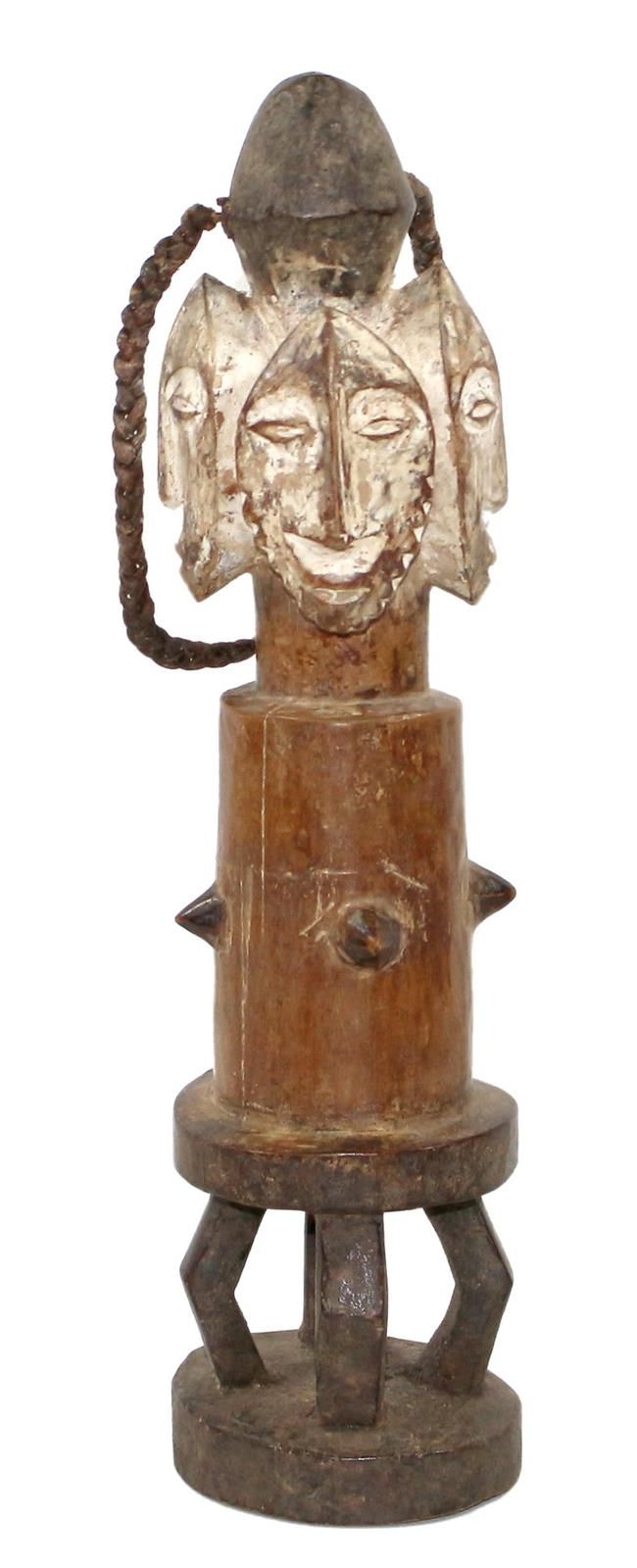 Lega Bwami Kultfigur Probabilmente il bastone cerimoniale Sakimatwematwe. Baston&hellip;