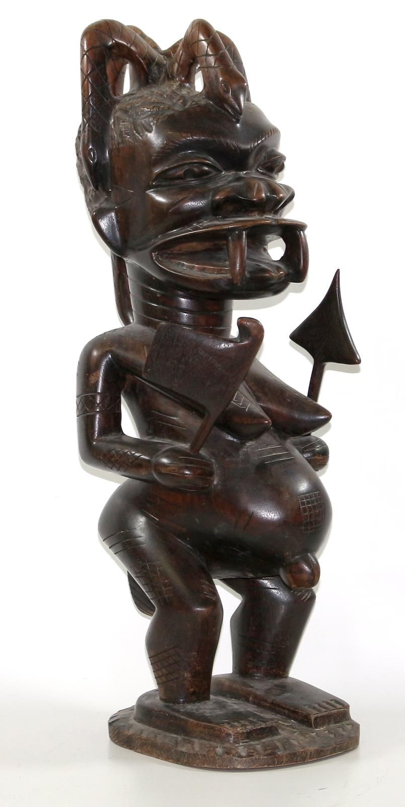 Schlangenbekrönte Mutterfigur Figure d'ancêtre, probablement Bakongo RD Congo. B&hellip;