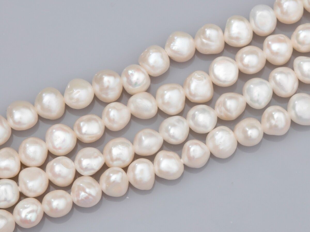 Null Collana di piccole perle coltivate d'acqua dolce diametro 6/7 mm. L: 250 cm