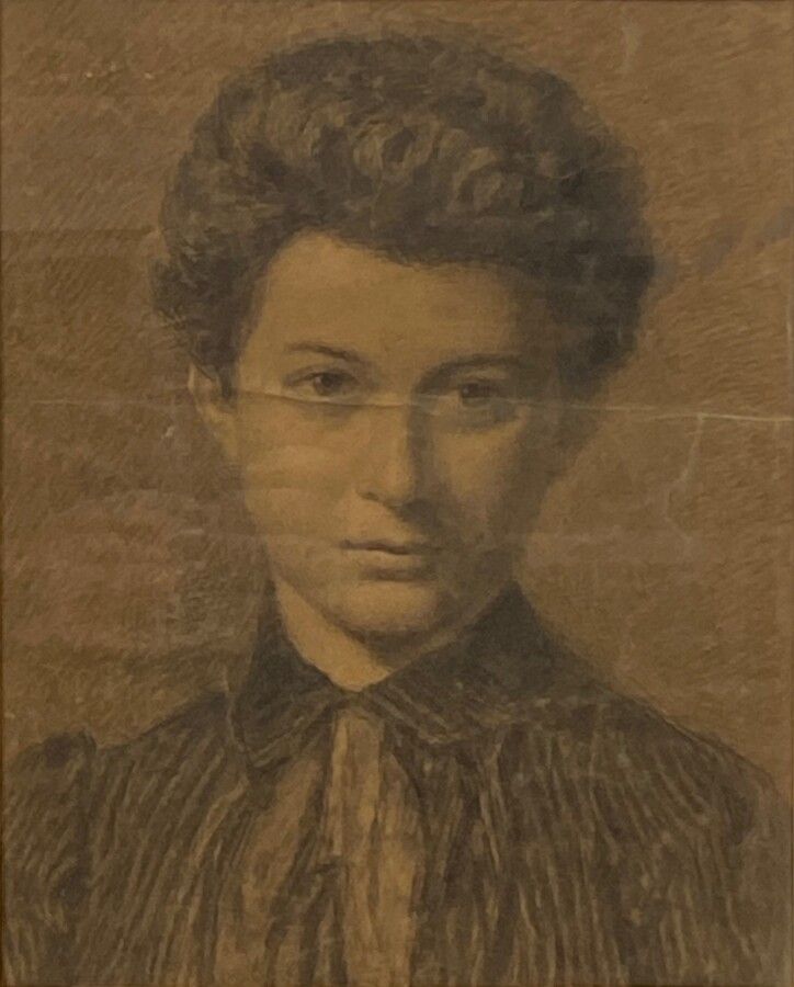 Null 法国学校 19世纪，年轻人，纸上黑色铅笔（有折叠的痕迹），无签名，30.5x.