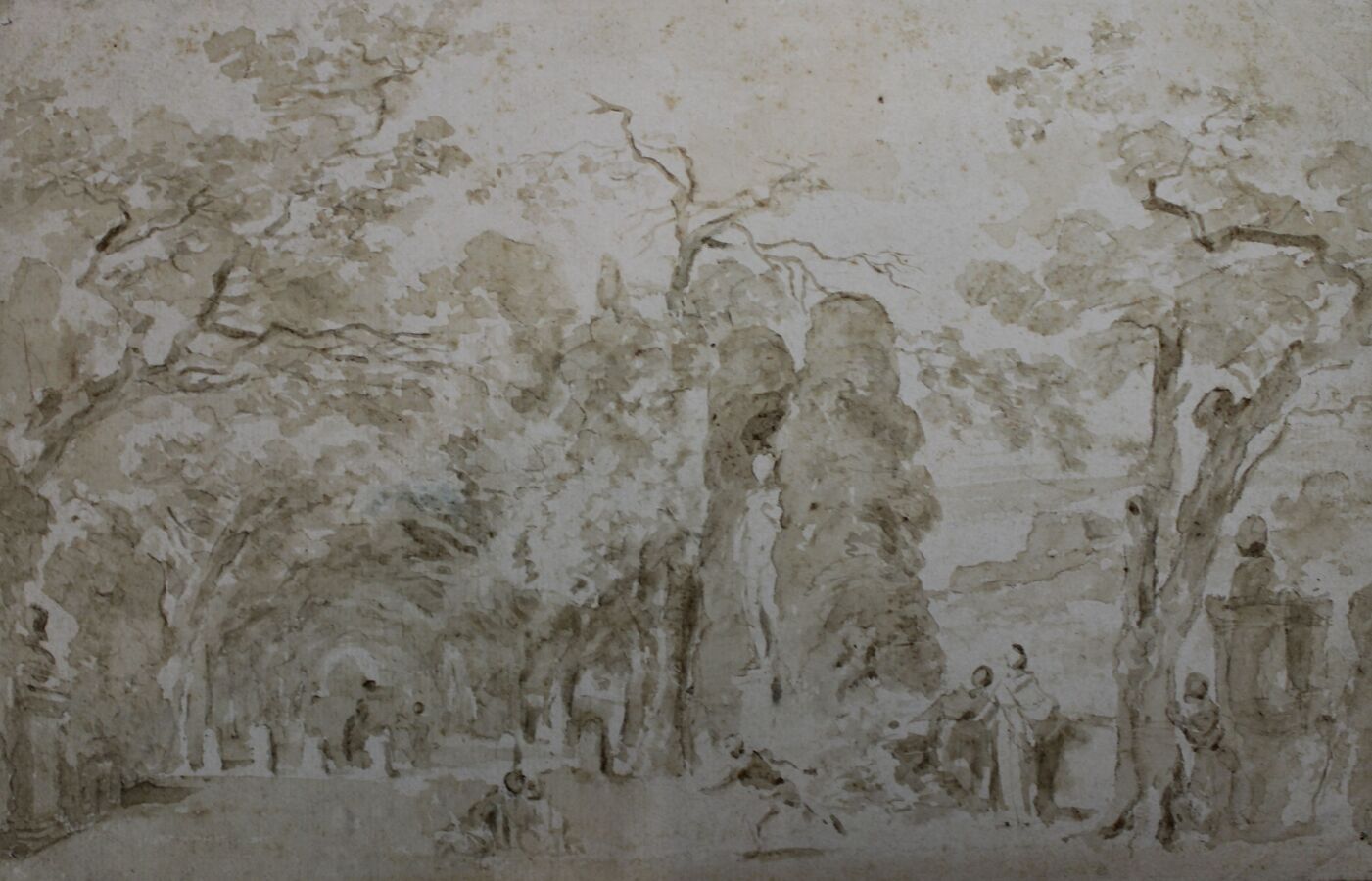 Null 弗拉戈纳尔-让-奥诺雷（Entourage de）1732年1806年：公园里的人物。石墨和棕色水洗。粘在一张纸上(有些轻微的发霉)。H. 24 L.&hellip;