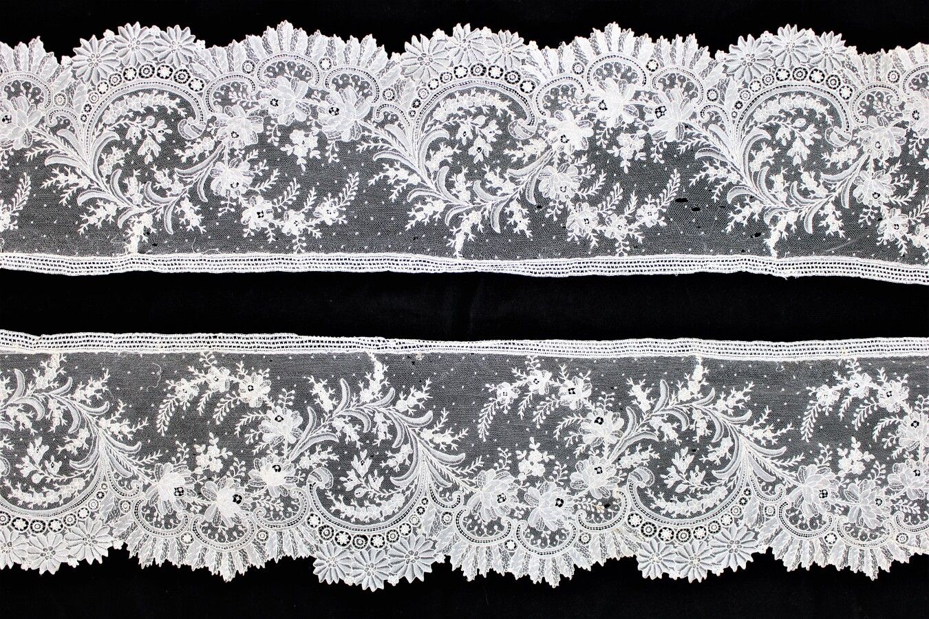 Null 针刺新娘面纱翻边或搭边，19世纪，6米90 X 0米20（无接缝和意外）。
