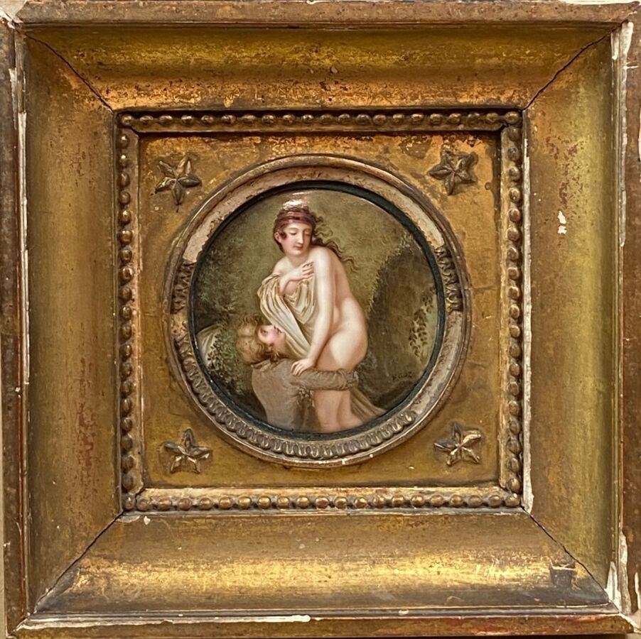 Null 卡尔-克里斯蒂安（普劳恩（萨克森）1758年-1818年后）："瀑布旁的一对恋人"。铜上的珐琅。镶在面板上（右下角有小的氧化）。右下方有签名。直径：7&hellip;