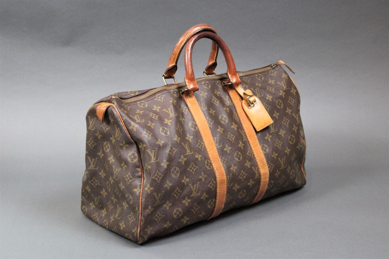 Null Louis VUITTON Paris Made in France
Keepall bag in Monogram canvas and natur&hellip;
