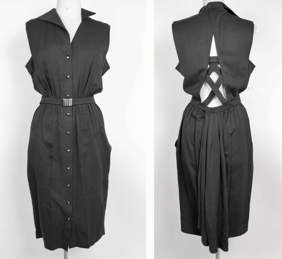 Null Thierry MUGLER, circa 1984
Robe dos nu noire, T.40 indiquée