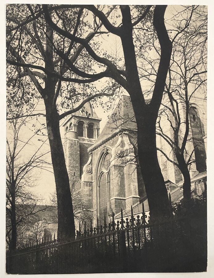 Null (PHOTOGRAPHIE-XXe) GUILLOT, L.A. - [ Vue de l'abbaye de Saint Germain des P&hellip;