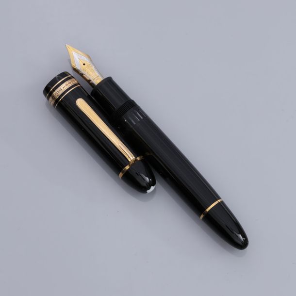 MONT BLANC MONT BLANC, stylo plume Meisterstuck, n°149, plume en or deux tons 75&hellip;