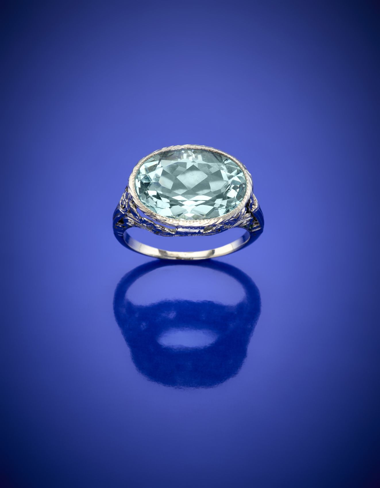 Null Oval ct. 5.70 circa aquamarine white gold openwork ring, g 3.76 circa size &hellip;