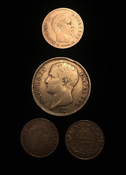 Null Lot de quatre pièces en or :
- 1 x 40 FF Napoléon 1807 A
- 1 x 10 FF Napolé&hellip;