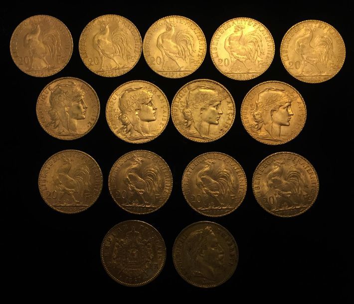 Null 15 pièces en or de 20 FF : 
- 13 x 20 FF Coq (1899 - 3 x 1907 - 1908 - 1910&hellip;