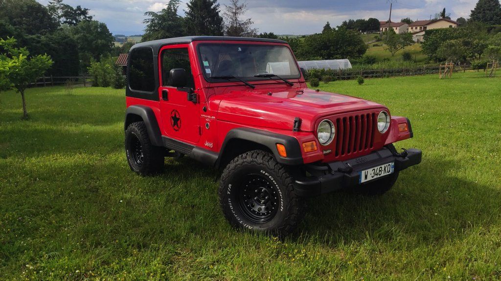 Jeep Wrangler Brand : Jeep Model : Wrangler Release date: 1997 Mileage on  odometer: 109,000 km The model - The Wrangler is a four-wheel drive  off-roader designed by Jeep. It is the
