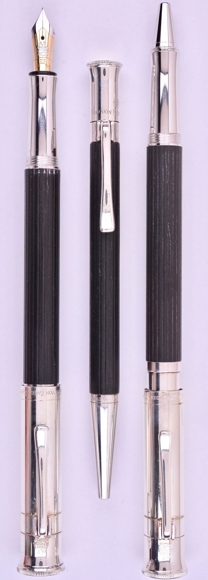 Null GRAF VON FABER-CASTELL

	Parure stylo plume + stylo bille + stylo roller de&hellip;