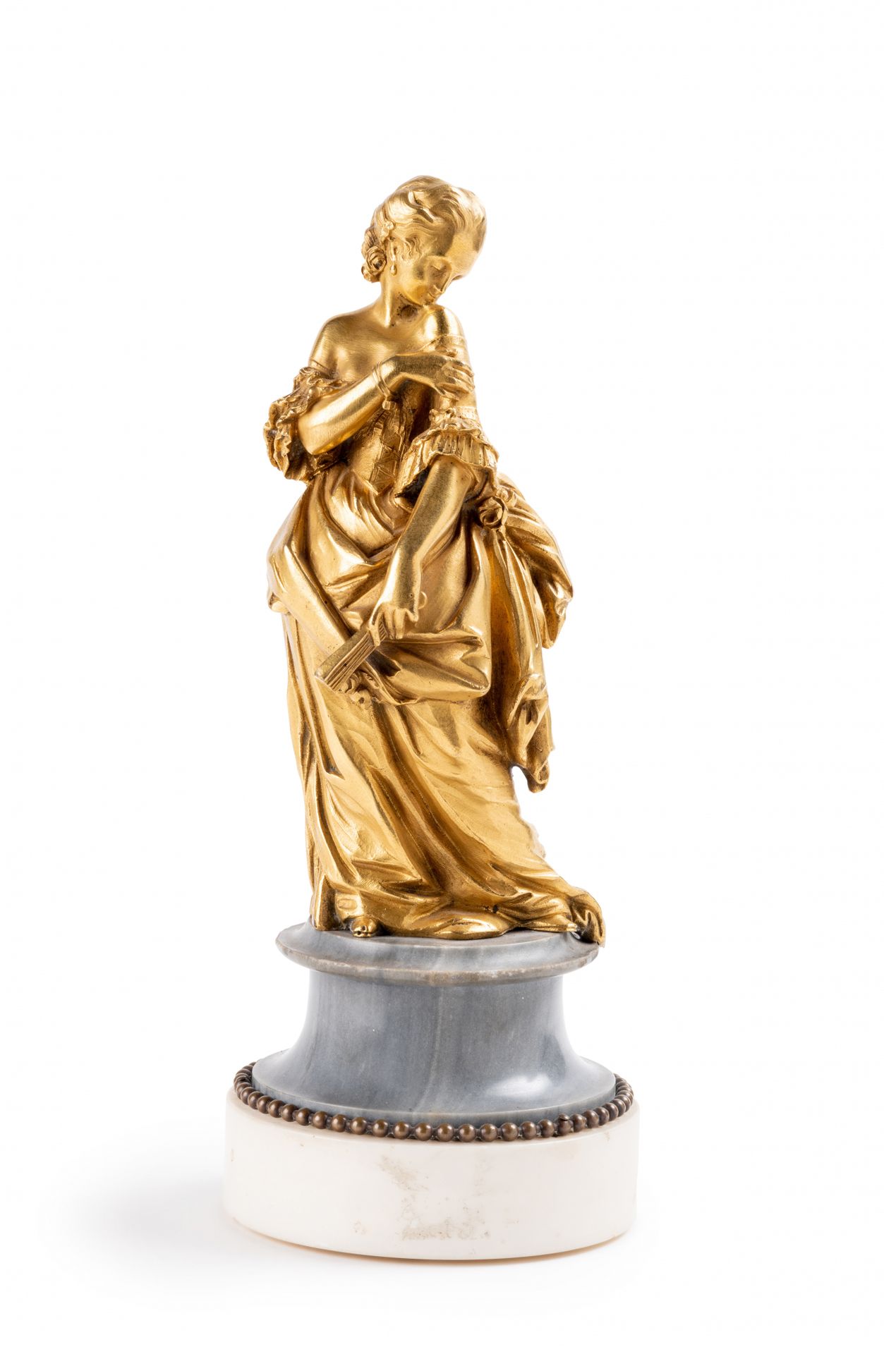 Statuette d'élégante 手持扇子的青铜凿刻和镀金铜器

绿松石大理石底座和白色大理石柜台底座。

19世纪

高度：28厘米