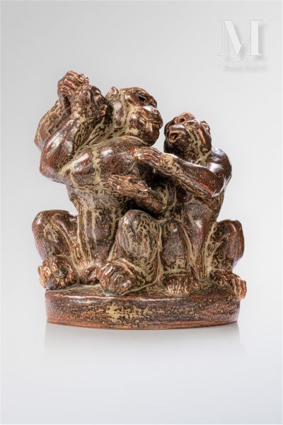 Null 克努德-海恩（1880 - 1969）为皇家哥本哈根（丹麦）设计的作品

"猴子们"

1948

棕色和灰米色釉面的炻器雕塑，一对猴子在争夺一个水果&hellip;