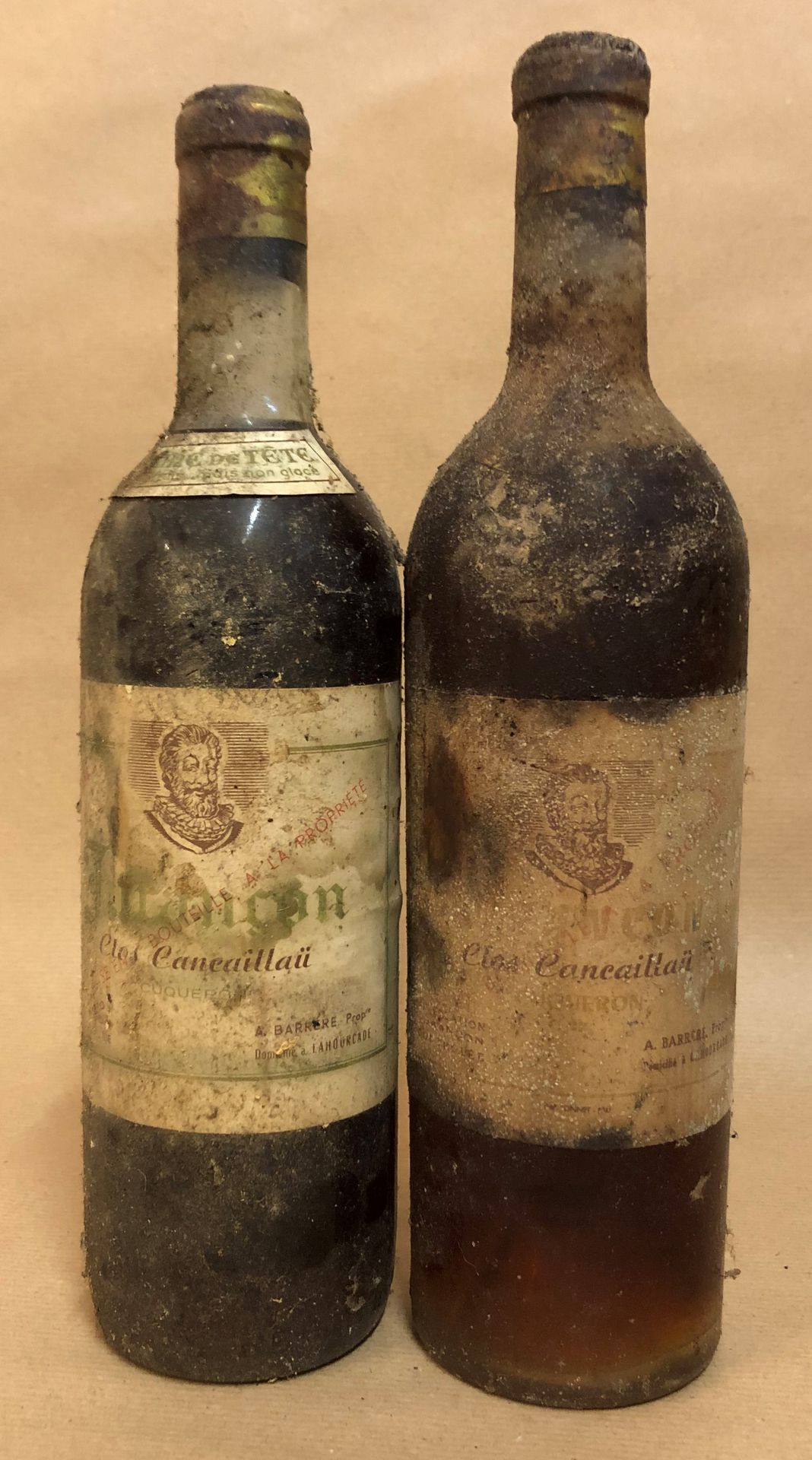 Null 2 bouteilles JURANÇON "Clos Cancaillaü", A. Barrère (1 de 1964, 1 de 195?) &hellip;
