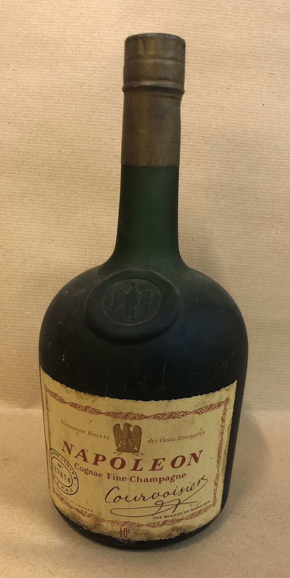 Null 1 bouteille COGNAC "Napoléon", Courvoisier