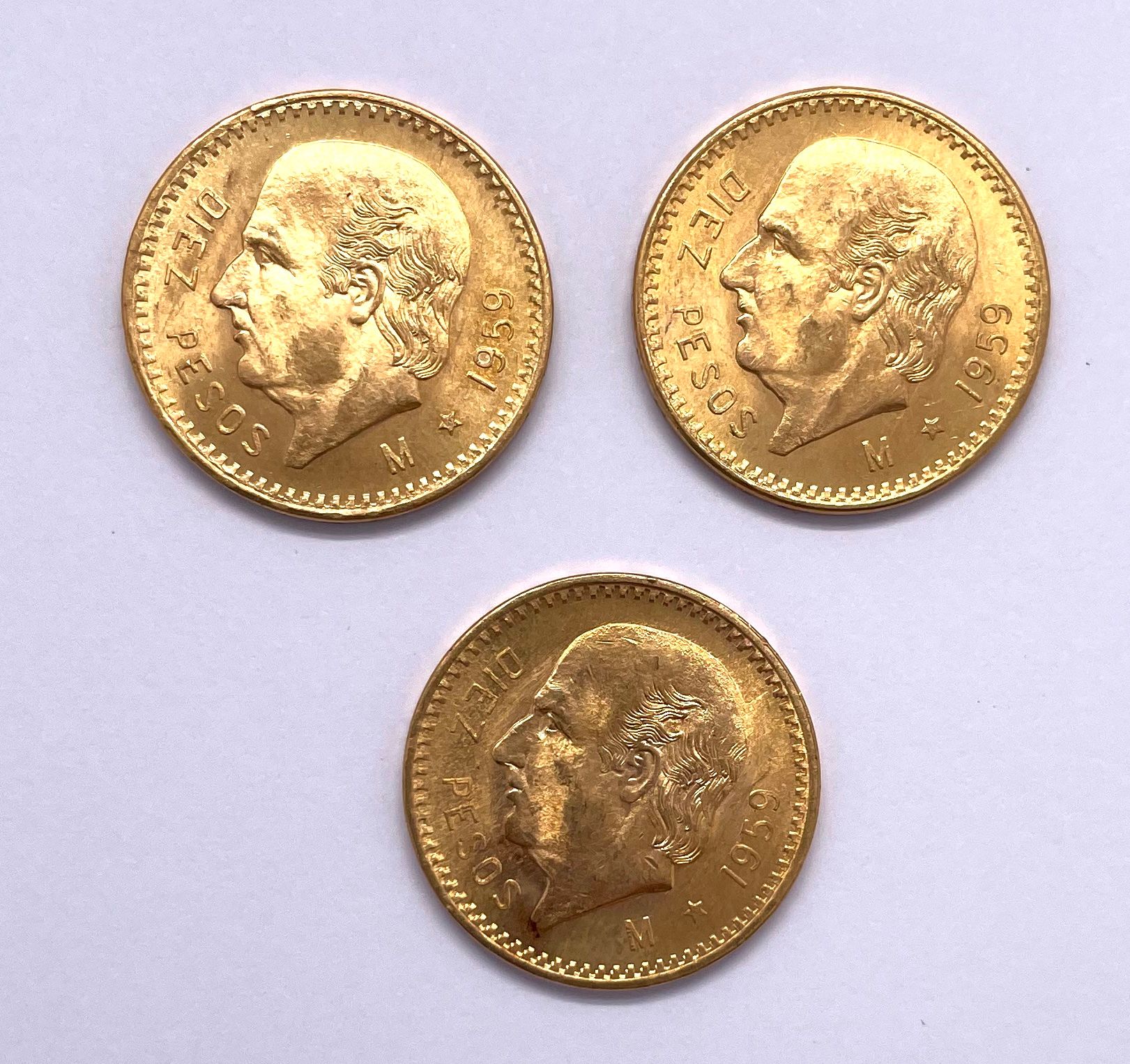 Null Mexique 

Lot de trois monnaies de 10 Pesos 1959

A : Aigle terrassant un s&hellip;