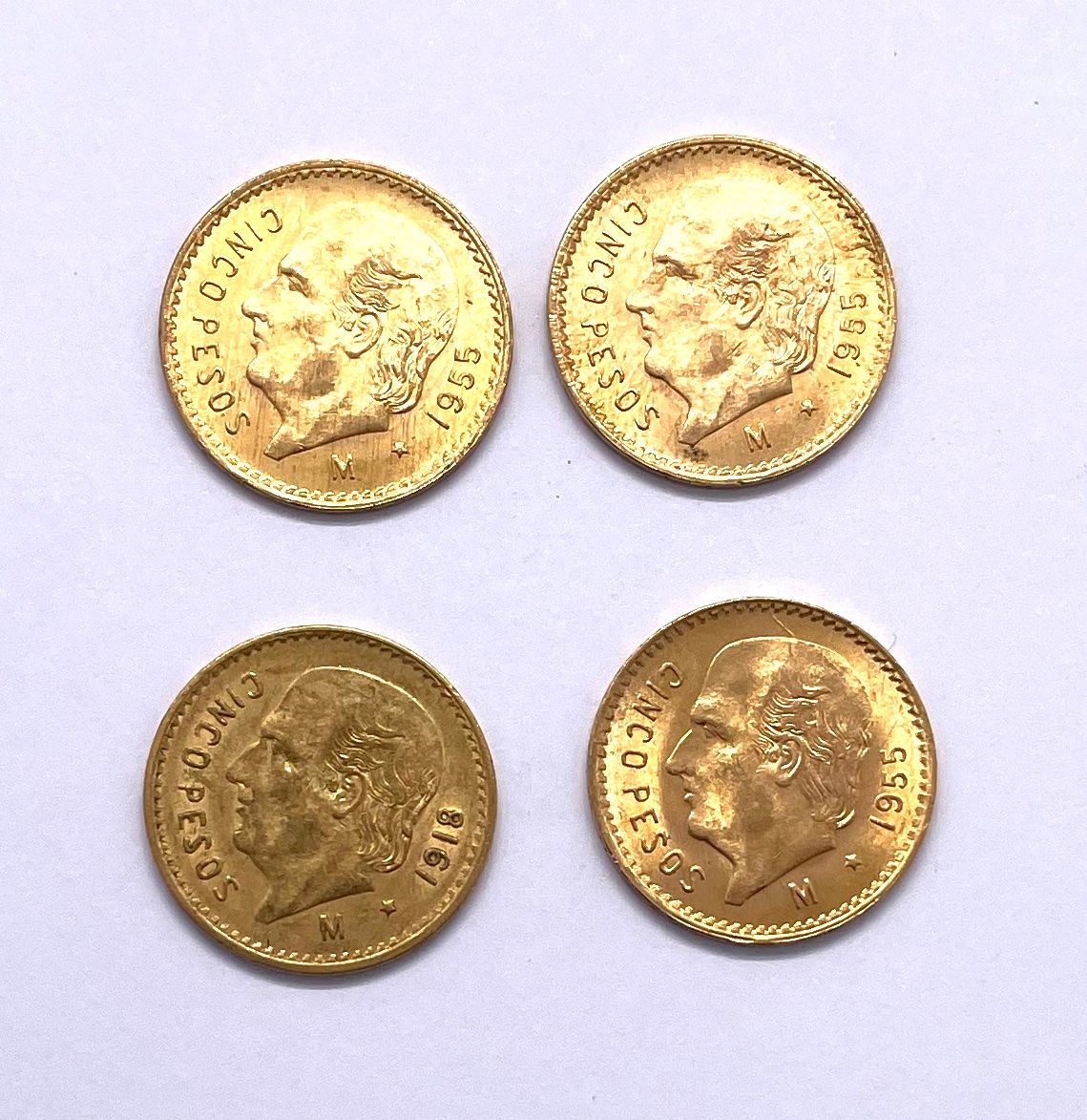 Null Mexique 

Lot de quatre monnaies de 5 Pesos 1959

A : Aigle terrassant un s&hellip;