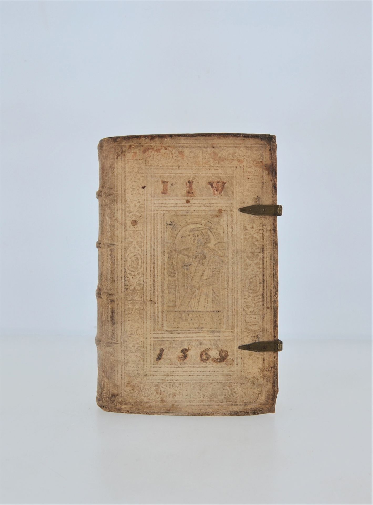 JUSTINIEN Ier. Institutionum libri IIII.里昂，安托万-文森特，1568年。8开本，冷印母猪皮，花纹和卷轴，寓言式的画像绘&hellip;