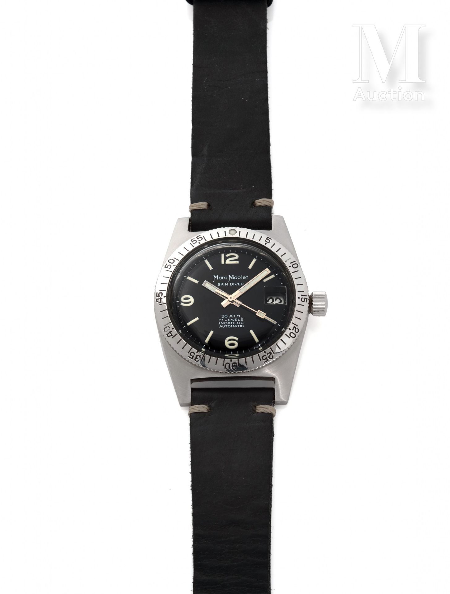 MARC NICOLET Skin Diver 

Circa 1960

Rare men's steel diver's watch.

Black dia&hellip;